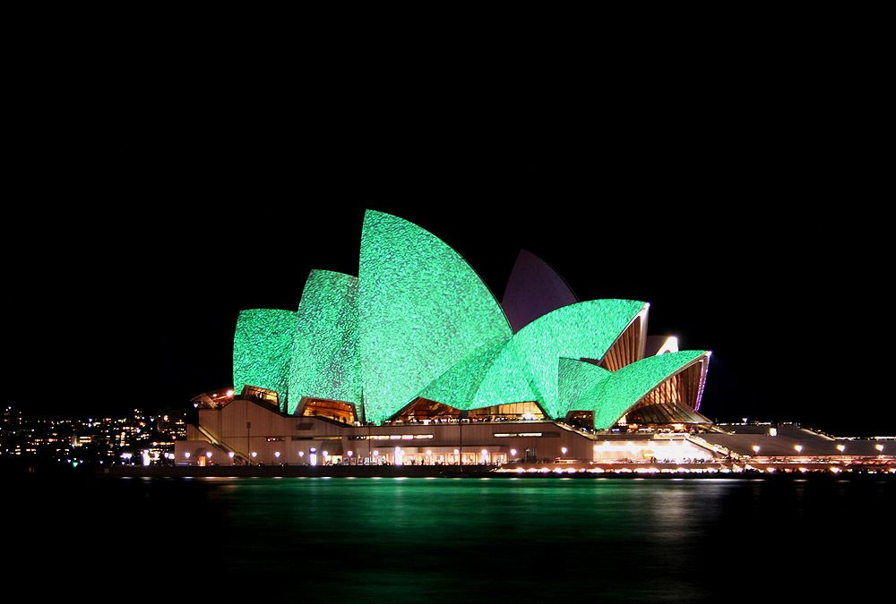 Sydney Vivid Light Festival - Sydney Opera House, Green Pattern